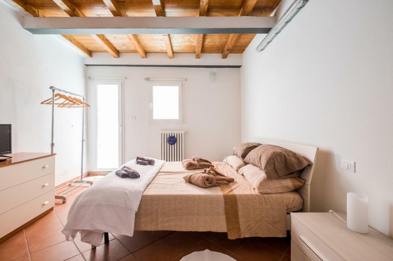 Whouse Suite Apartment Mirasole Bologna Eksteriør bilde